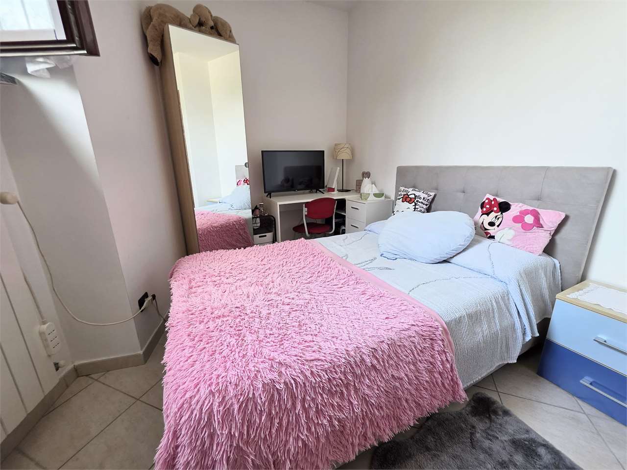 LUMINOSO TRILOCALE CON AREA ESTERNA ESCLUSIVA – ZERO SPESE CONDOMINIALI!