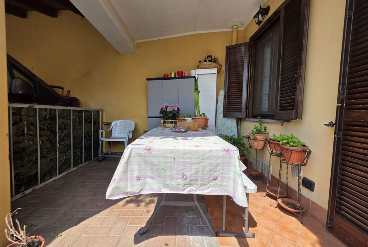 LUMINOSO TRILOCALE CON AREA ESTERNA ESCLUSIVA – ZERO SPESE CONDOMINIALI!