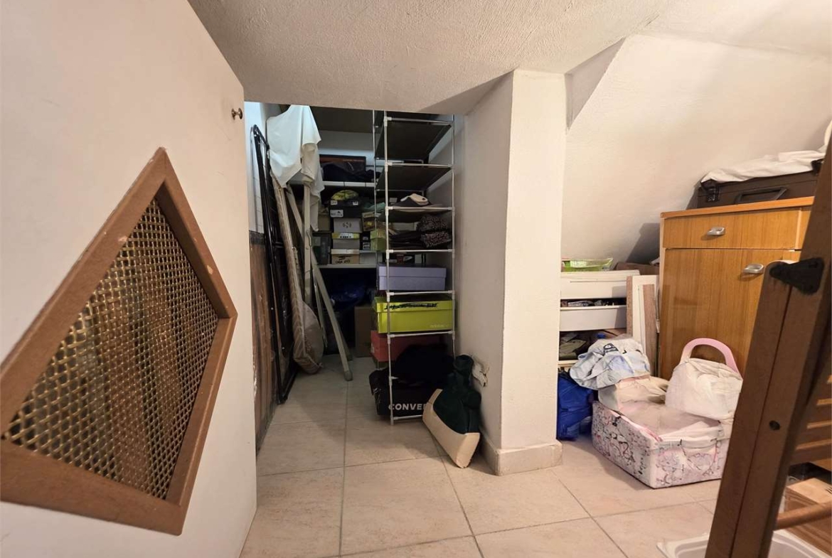 LUMINOSO TRILOCALE CON AREA ESTERNA ESCLUSIVA – ZERO SPESE CONDOMINIALI!