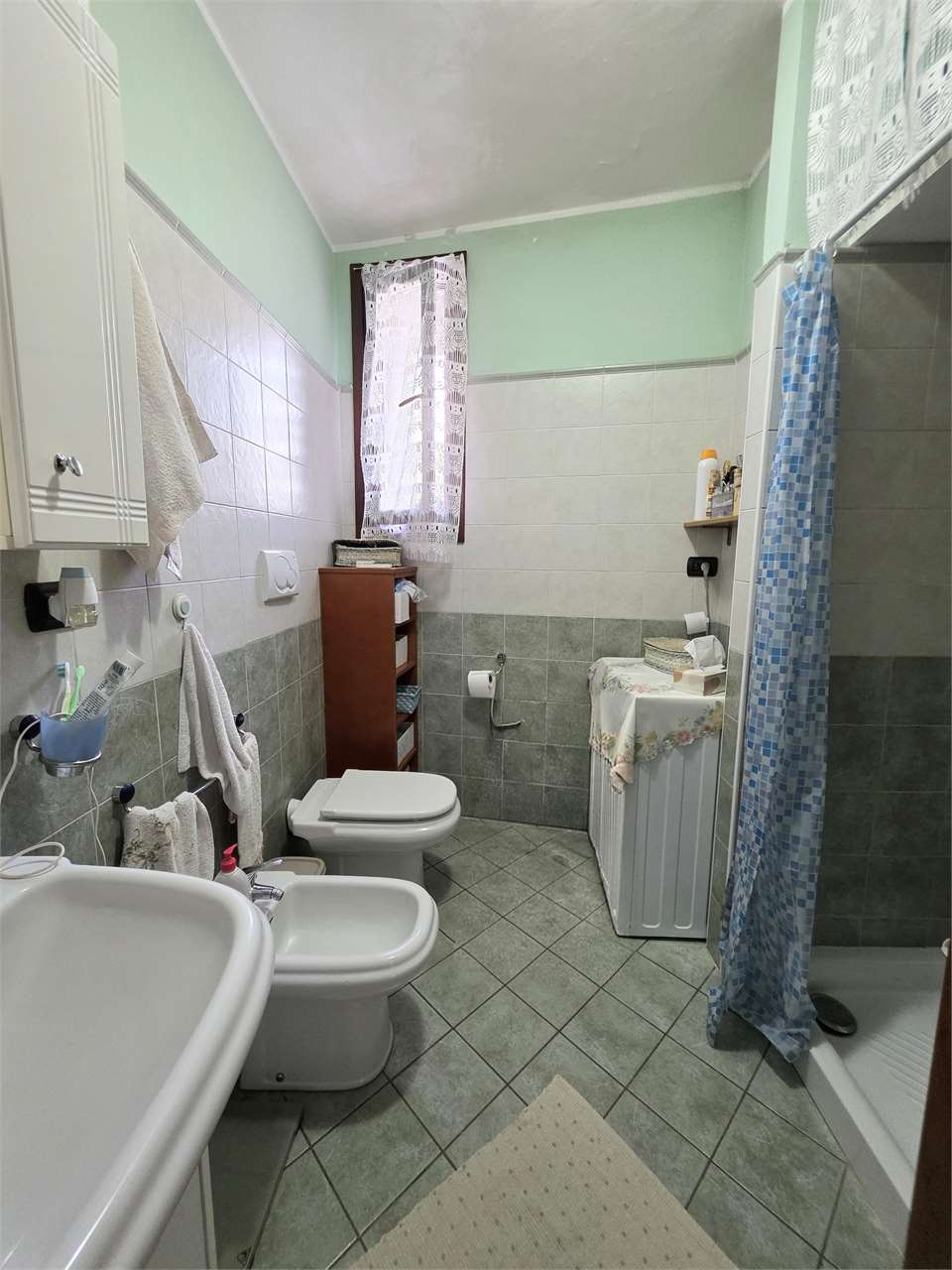 LUMINOSO TRILOCALE CON AREA ESTERNA ESCLUSIVA – ZERO SPESE CONDOMINIALI!